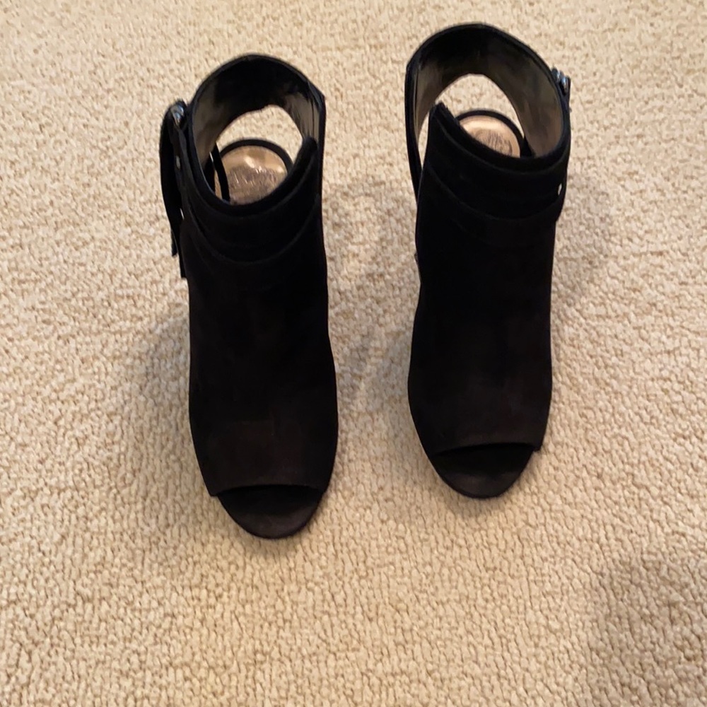 Black shoes